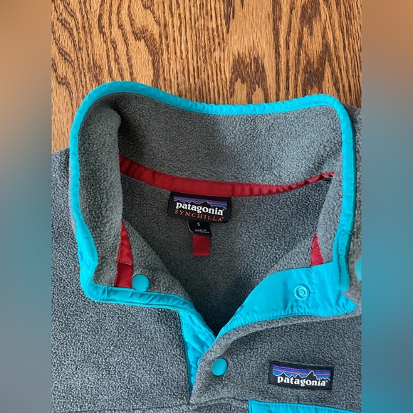 Patagonia women’s fleece. Size small. - Picture 2 of 6